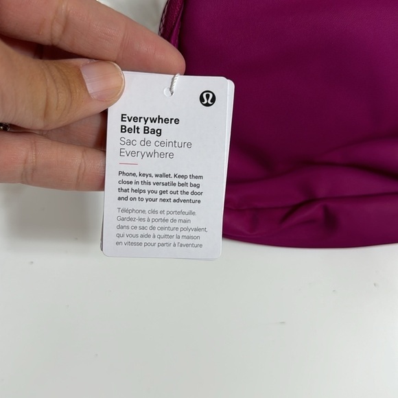 Lululemon Belt Bag Wildberry 1l - Picture 2 of 3